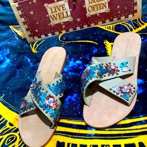 NWOT sandals size 7